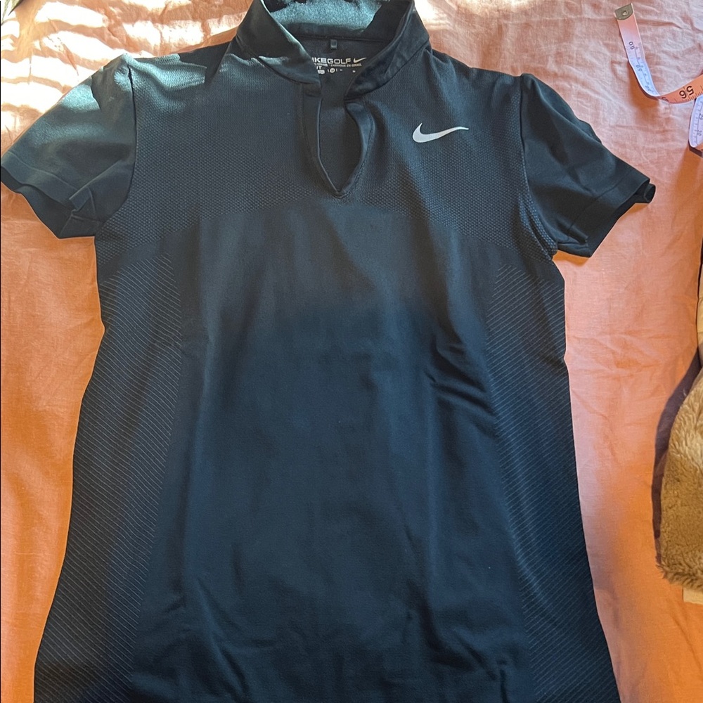 Nike golf shirt